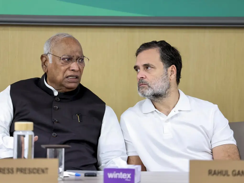 ‘CEC has become a puppet’: Kharge demands Gyanesh Kumar’s removal, lists 5 demands ‘CEC has become a puppet’: Kharge demands Gyanesh Kumar’s removal, lists 5 demands