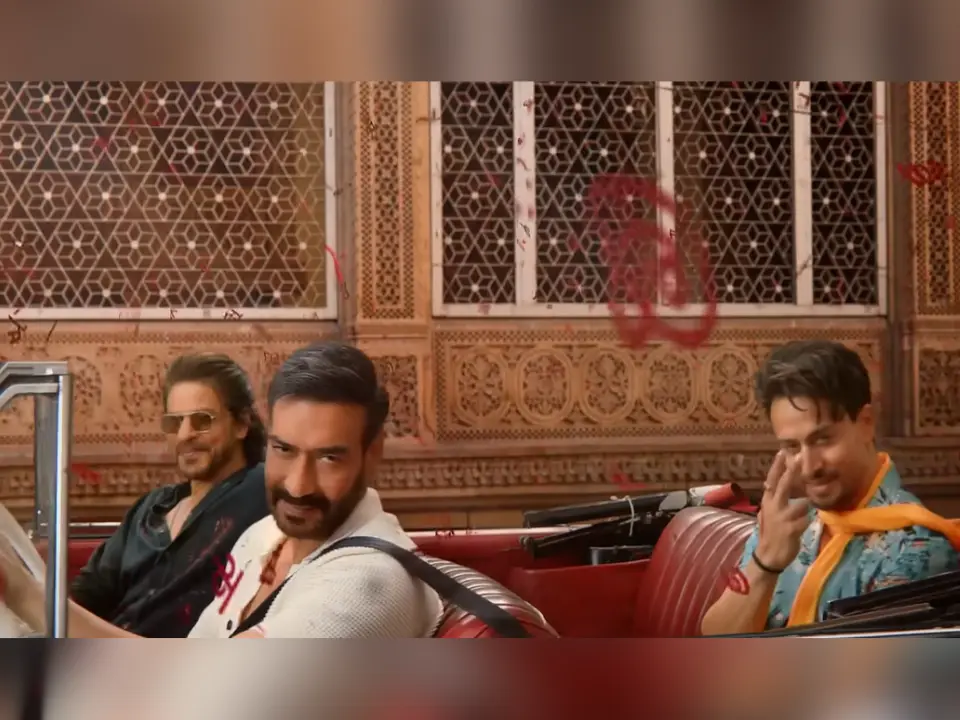 Shah Rukh Khan, Ajay Devgn, Tiger Shroff reply to Maharashtra FDA notices over Elaichi ad Shah Rukh Khan, Ajay Devgn, Tiger Shroff reply to Maharashtra FDA notices over Elaichi ad