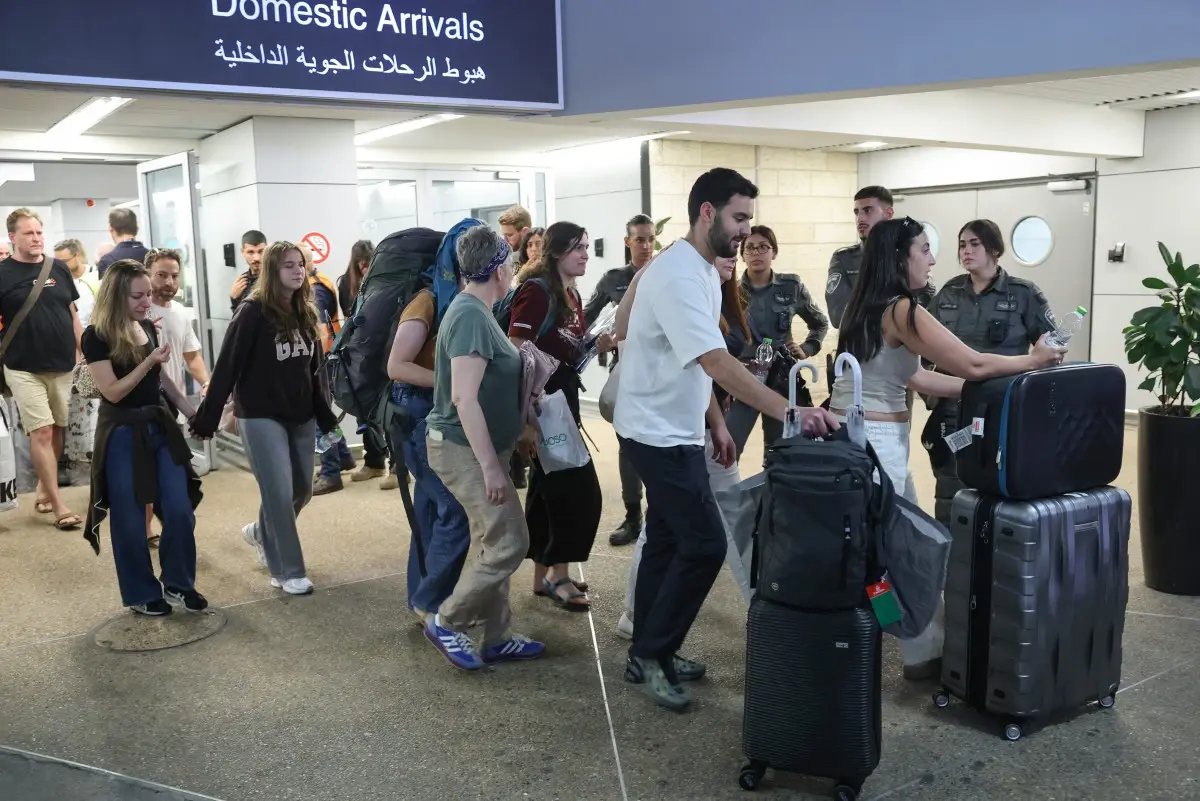 Flydubai passengers land in Tel Aviv after hijack scare, emergency landing in Saudi