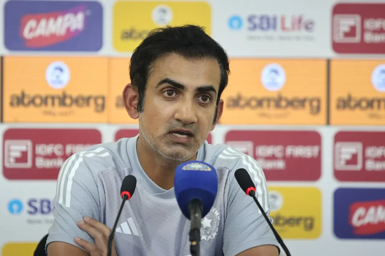 IND vs WI, 2nd ODI: Gambhir not amused with India's record chase, calls it 'not fair'