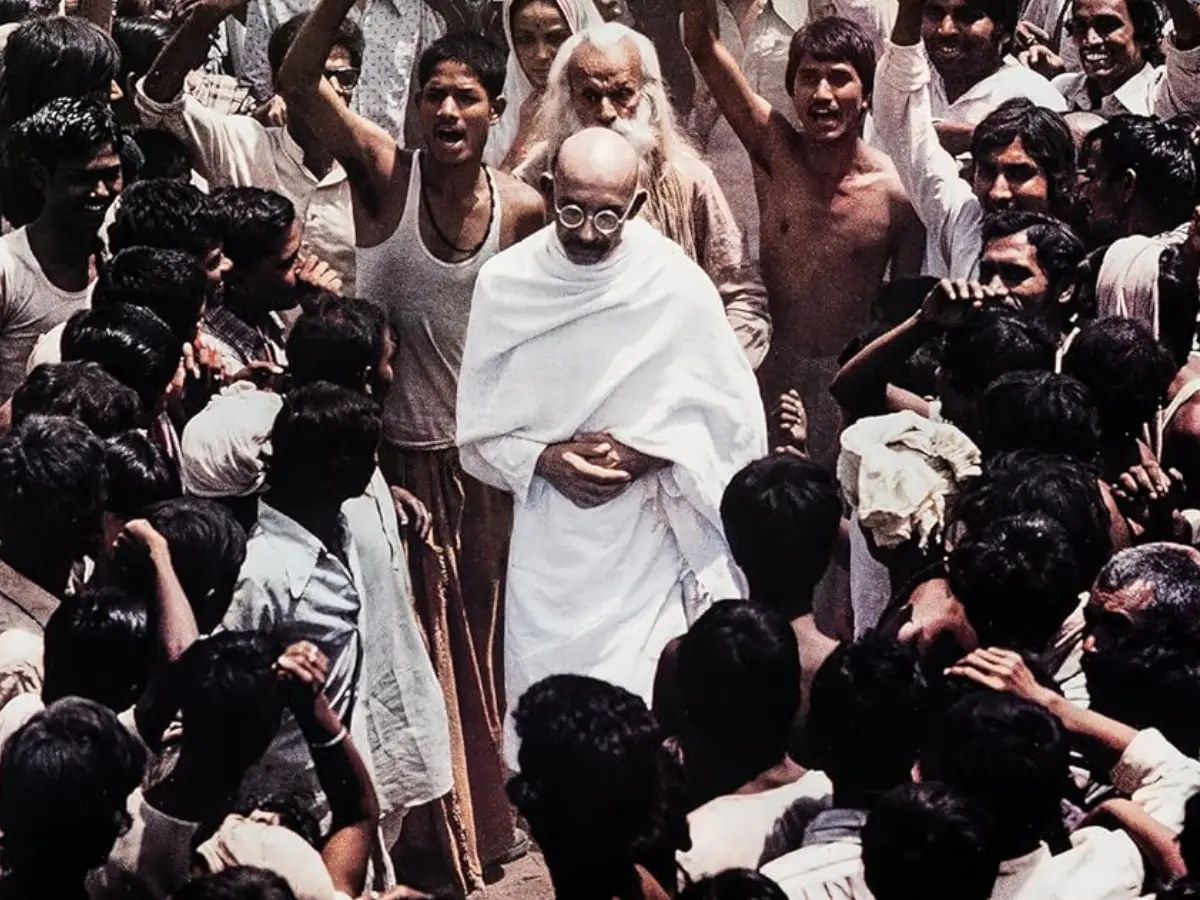 Gandhi (1982)