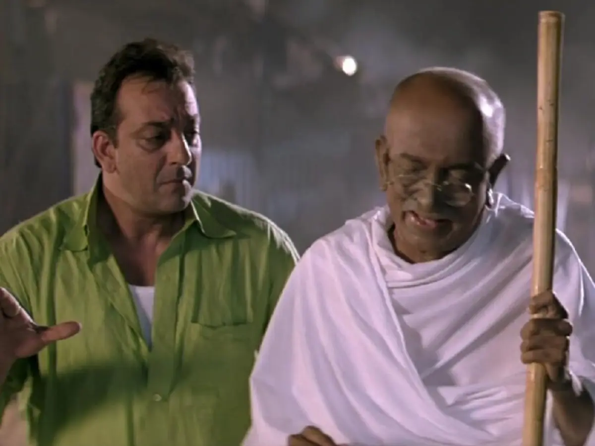 Lage Raho Munna Bhai (2006)