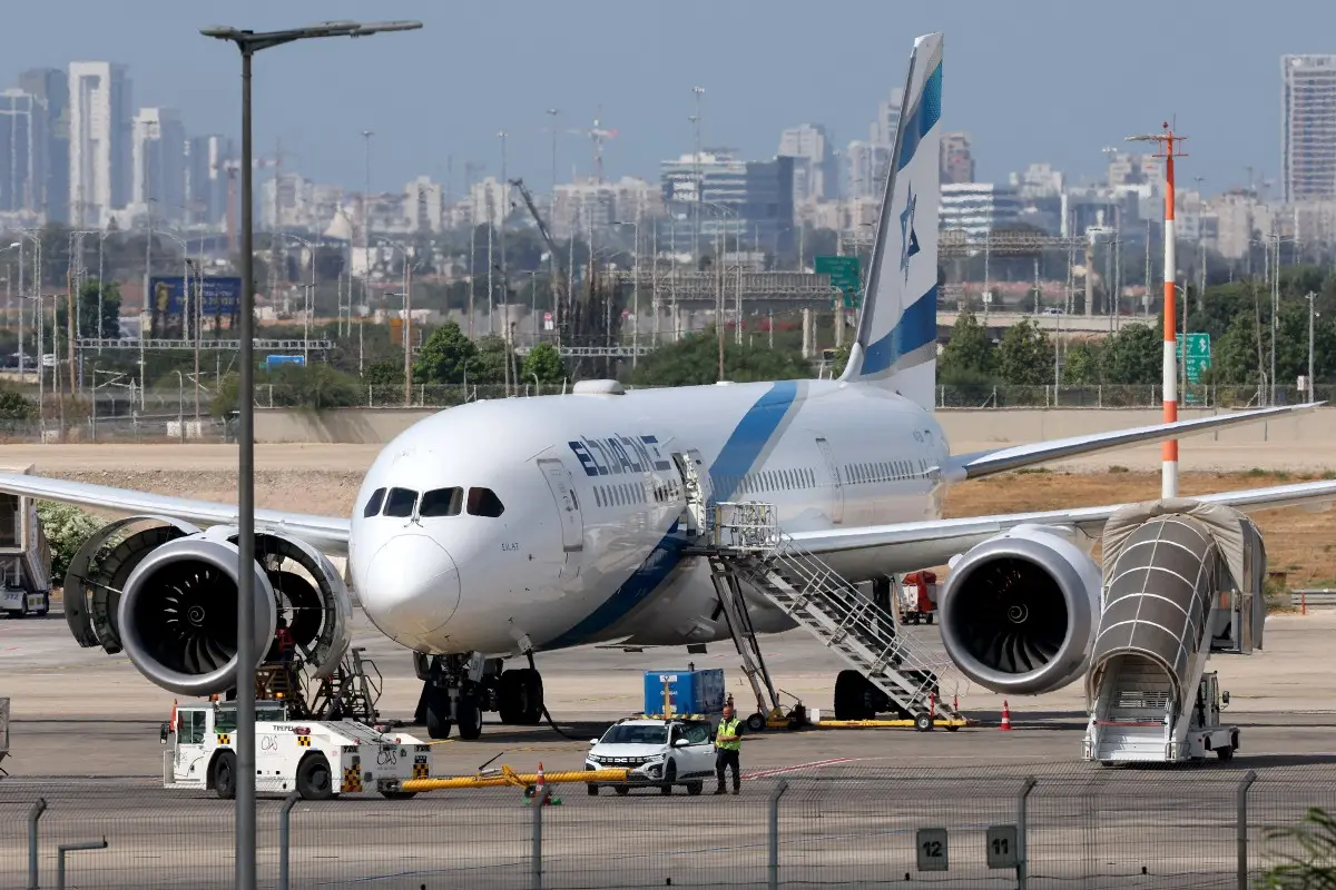 Thousands left stranded in UAE after Tel Aviv's El Al flights lose landing clearance