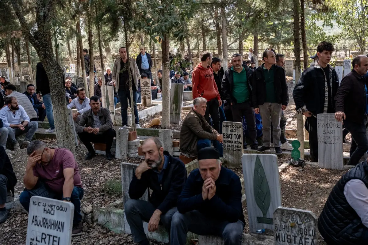 At least five dead after mine collapse in Turkey as authorities launch negligence investigation