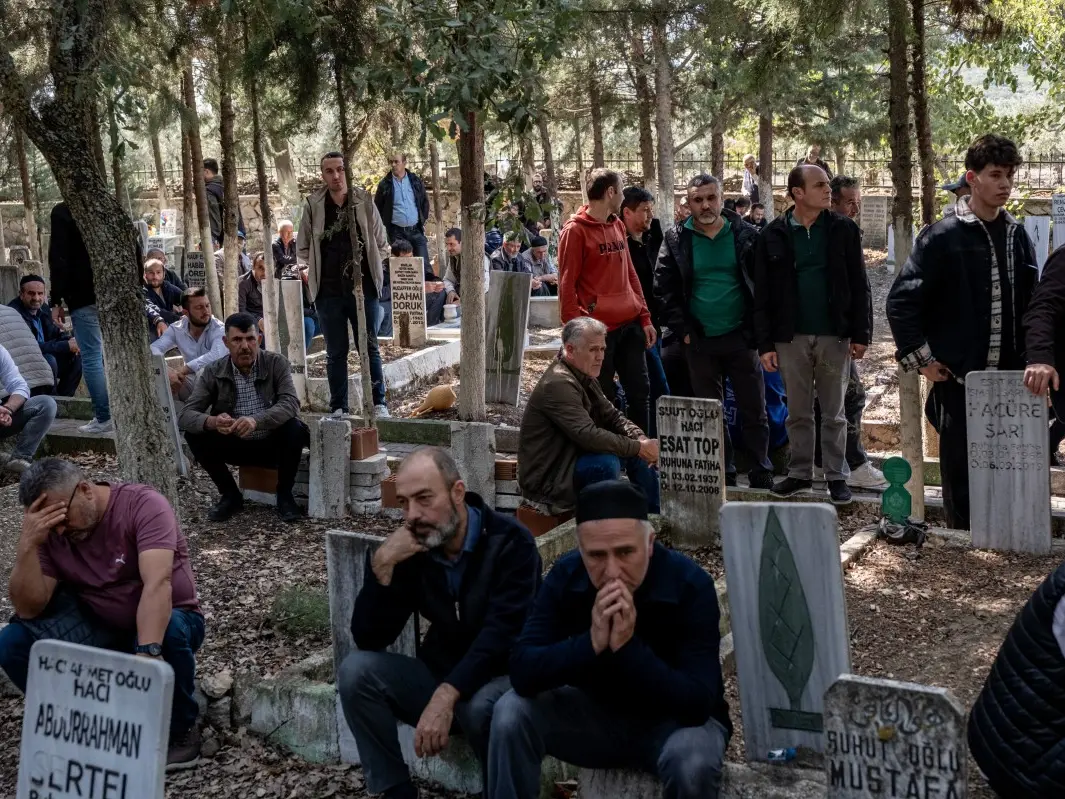 At least five dead after mine collapse in Turkey as authorities launch negligence investigation At least five dead after mine collapse in Turkey as authorities launch negligence investigation