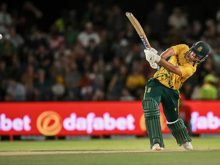 Lhuan-dre Pretorius breaks Gayle’s record for highest T20 score with sensational unbeaten 188