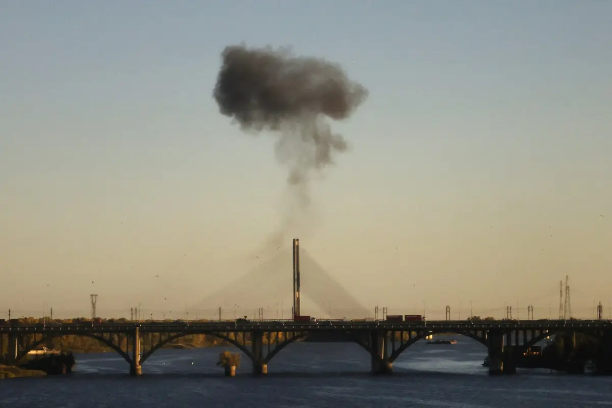 Russia strikes Kyiv’s Northern Bridge in 3rd consecutive attack in October