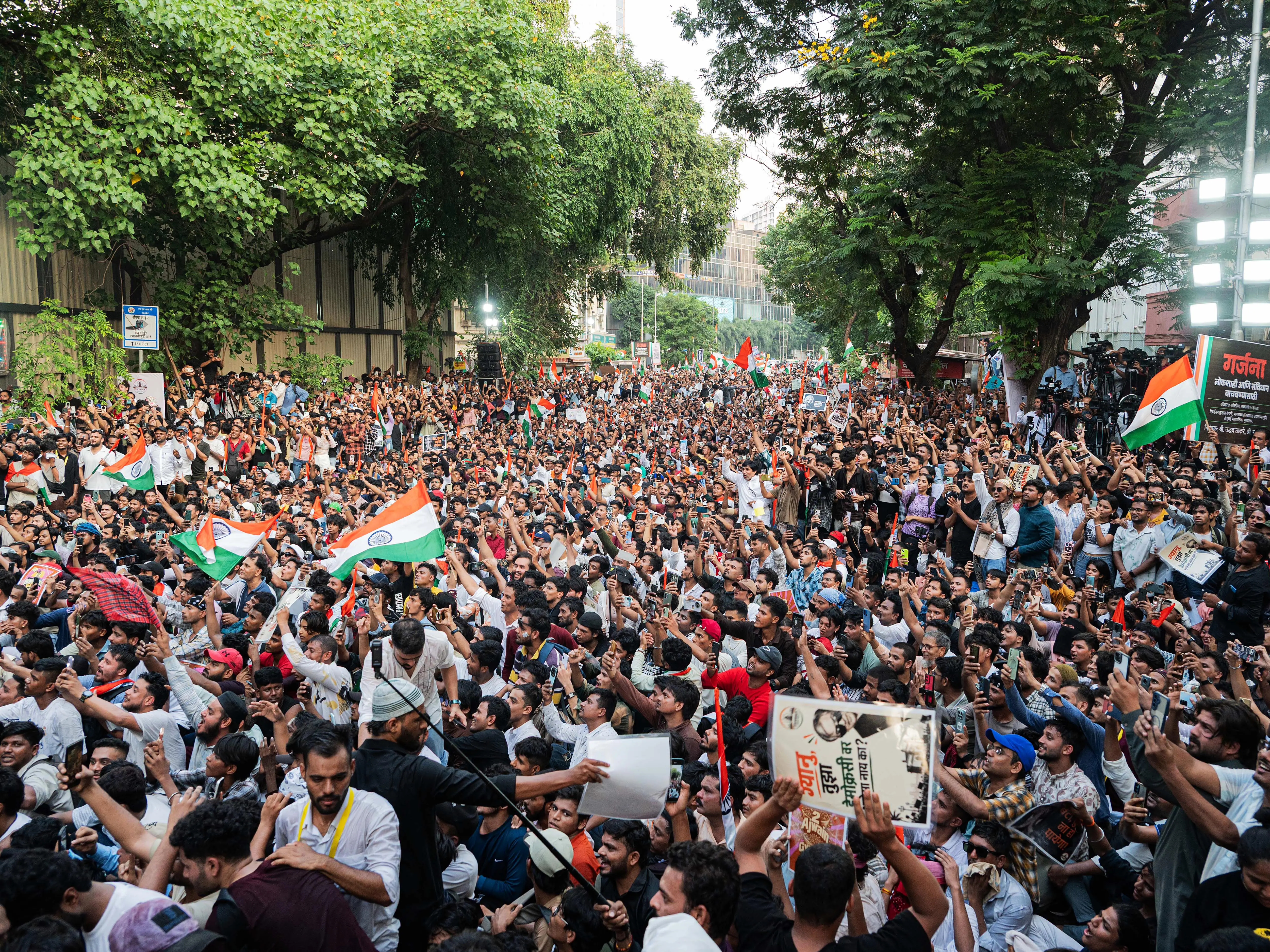 'Scrap SIR...': Uddhav, Raj Thackeray lead Mumbai protest against CEC Gyanesh Kumar 'Scrap SIR...': Uddhav, Raj Thackeray lead Mumbai protest against CEC Gyanesh Kumar