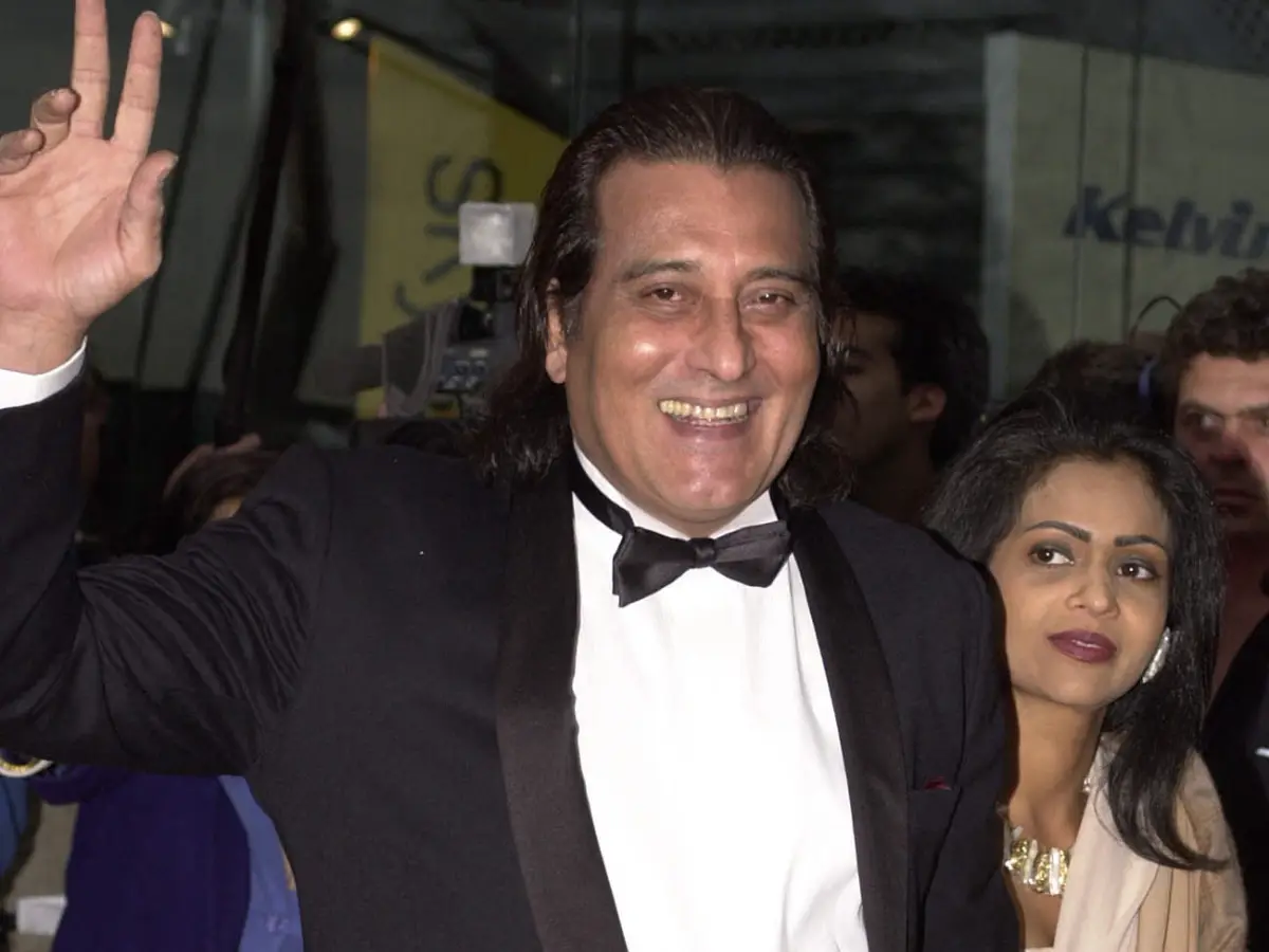 Vinod Khanna left film industry