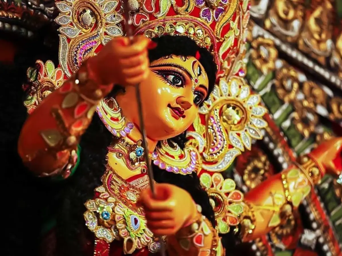 Kolkata’s iconic Park Street, known for Christmas celebrations, set for its first Durga Puja in centuries Kolkata’s iconic Park Street, known for Christmas celebrations, set for its first Durga Puja in centuries
