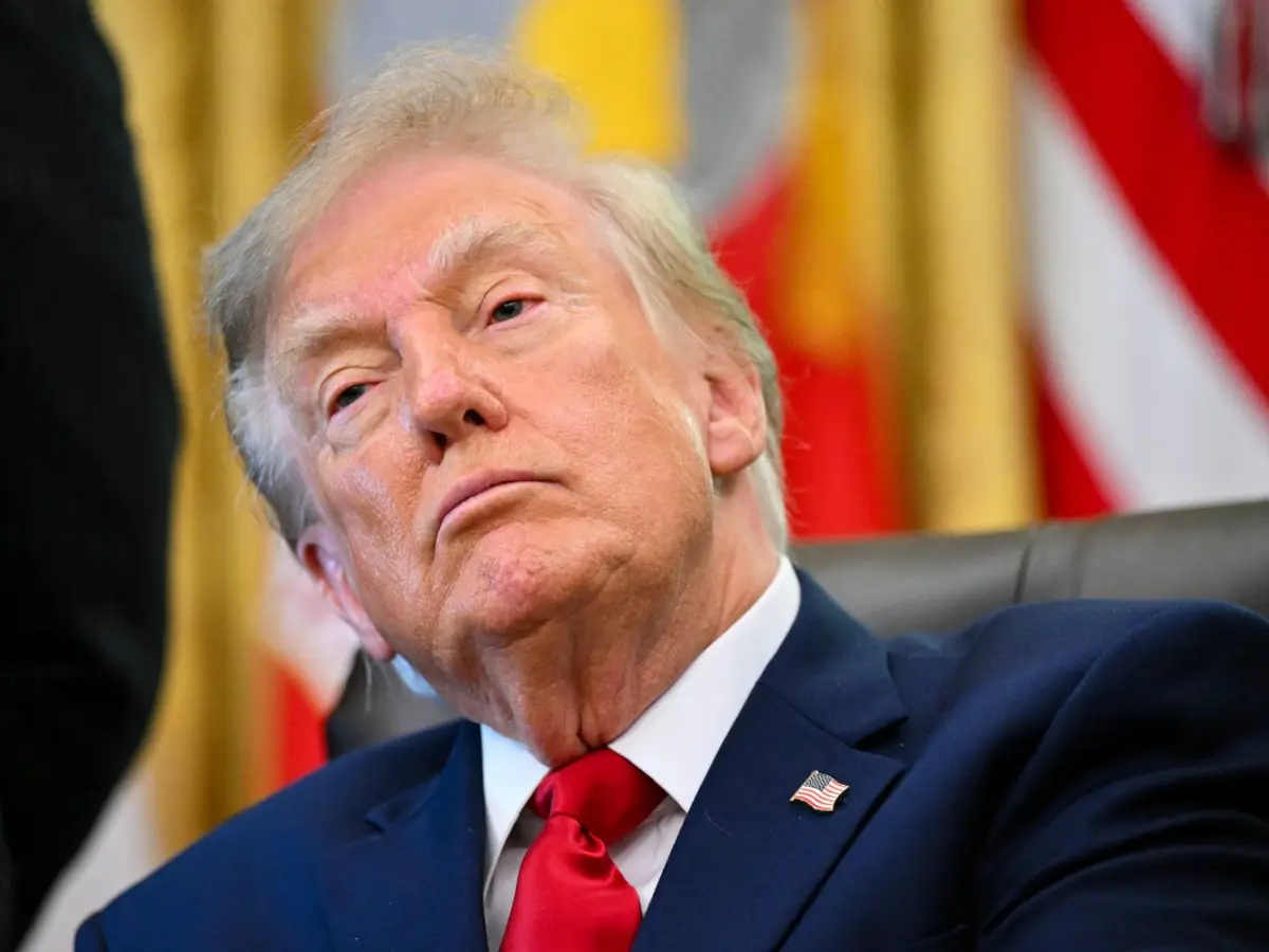 Trump Says Russian Lab Death Not Linked to Biological Weapon