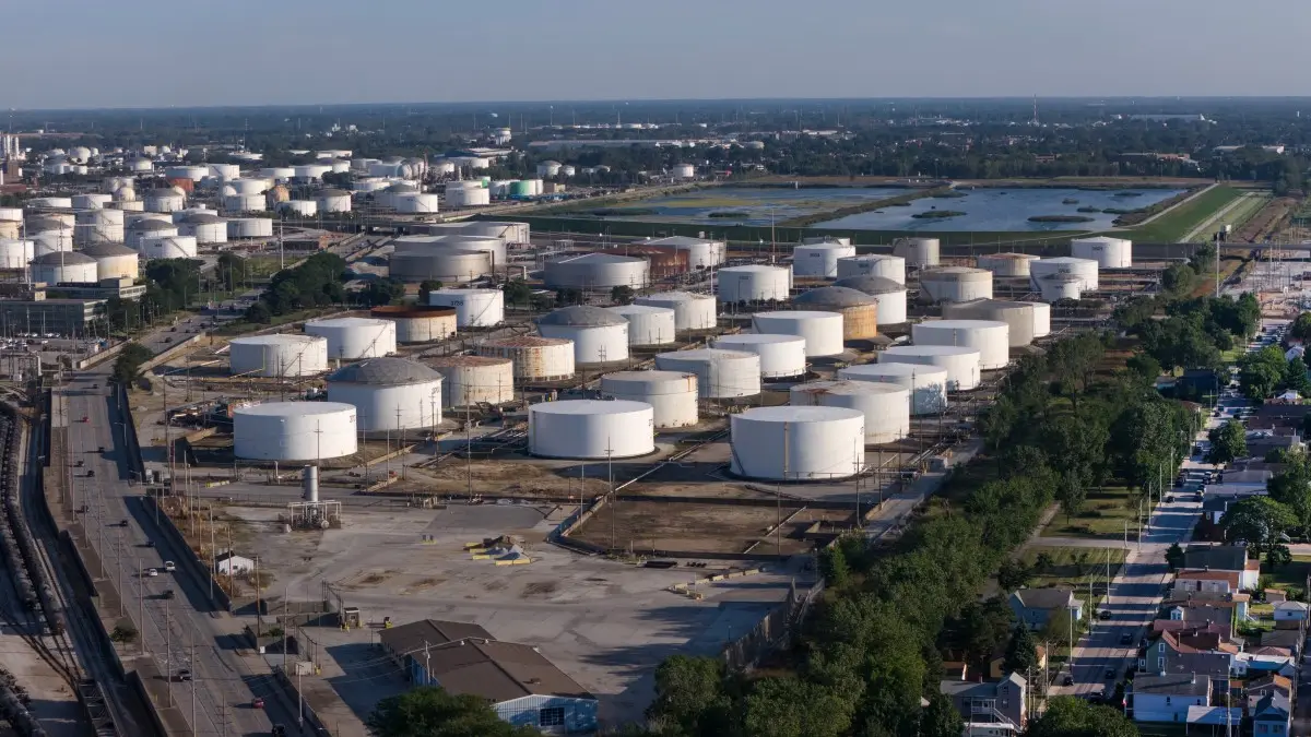 Oil prices climb above $105 as Trump considers renewed strikes on Iran