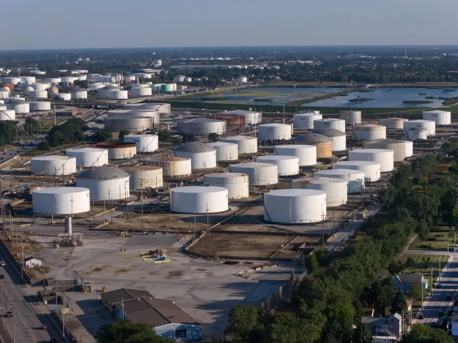 Oil prices climb above $105 as Trump considers renewed strikes on Iran