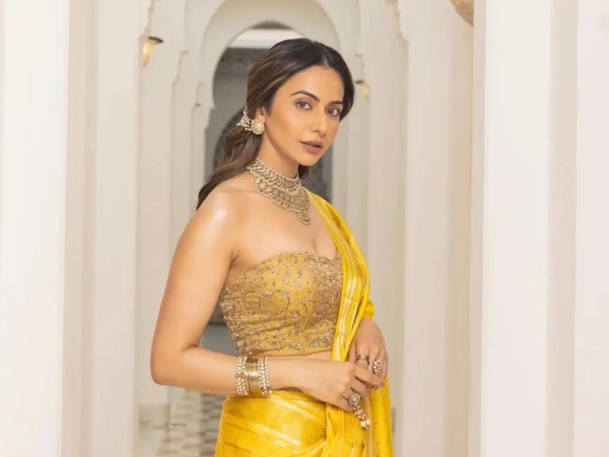Regal Heritage Gold and Sunshine Yellow
