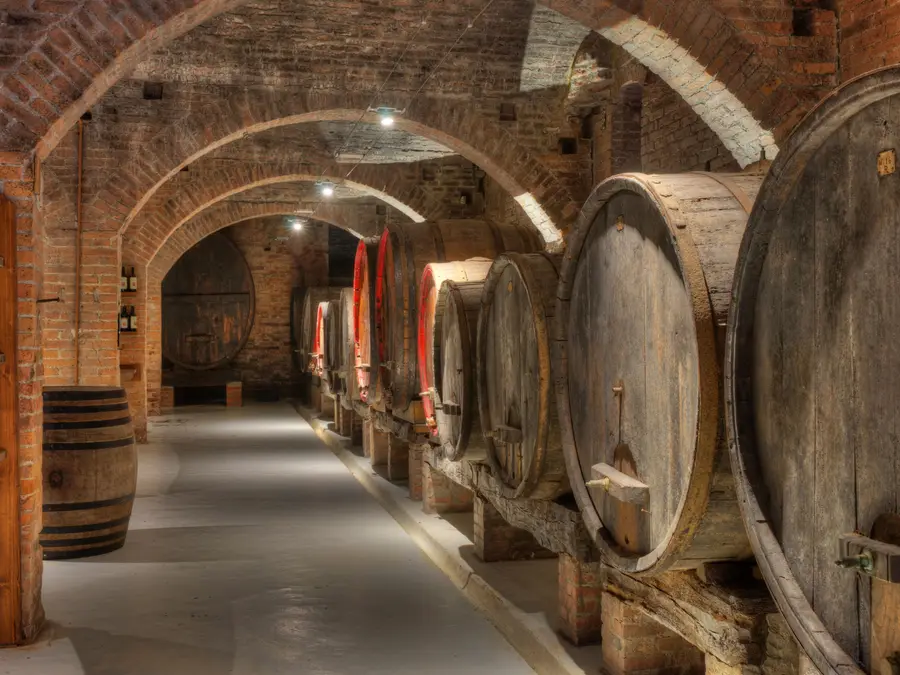 Italy’s biggest wine heist? Thieves steal 30,000 bottles worth $5.6m from Tuscany winery