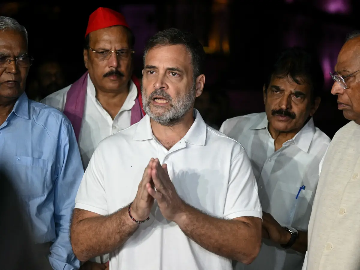 'An unbelievable meeting': Rahul Gandhi claims President Murmu did not deny 'vote chori', sought proof