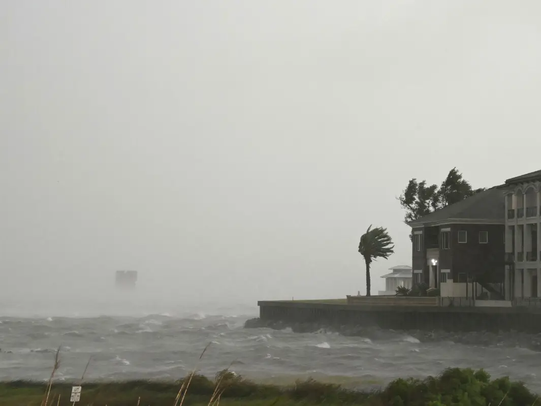 Hurricane Isaias makes landfall in Florida as Category 2 storm with winds of 105mph, threatens Gulf Coast with life-threatening surge Hurricane Isaias makes landfall in Florida as Category 2 storm with winds of 105mph, threatens Gulf Coast with life-threatening surge