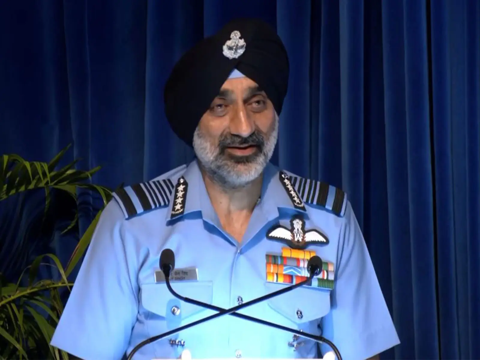 ‘Your people don’t even let us near it’: IAF chief’s blunt response on US F-35; India yet to decide on Russia’s Su-57 ‘Your people don’t even let us near it’: IAF chief’s blunt response on US F-35; India yet to decide on Russia’s Su-57