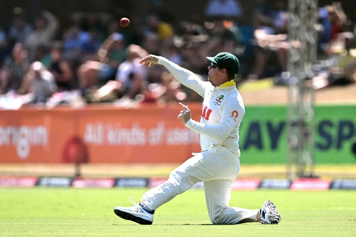 Steve Smith surpasses Joe Root to set new record for most catches by a fielder in Tests