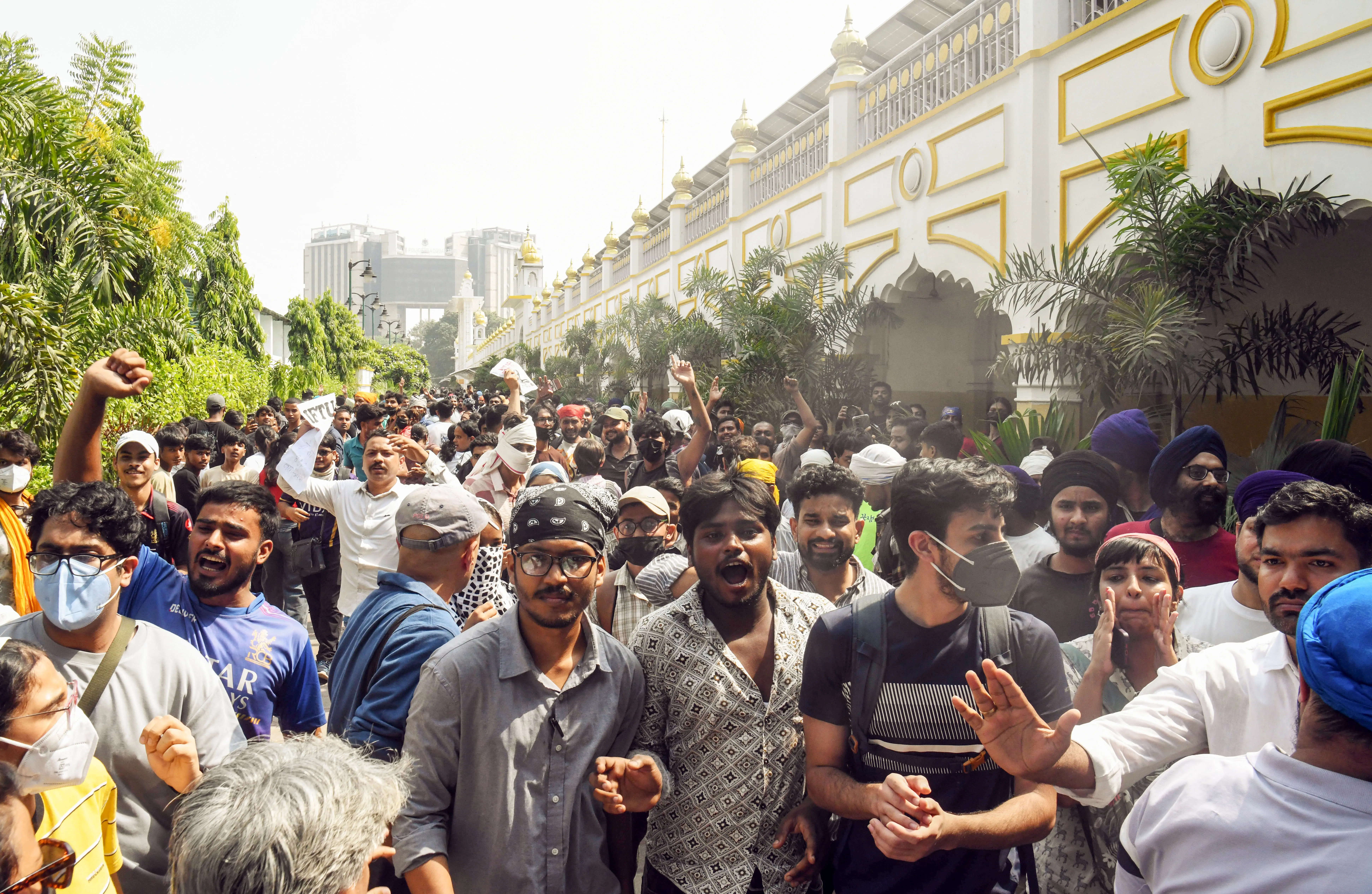 Delhi Sikh Gurudwara Committee files complaint against Kejriwal, AAP leaders for ‘violating sanctity’ of Bangla Sahib