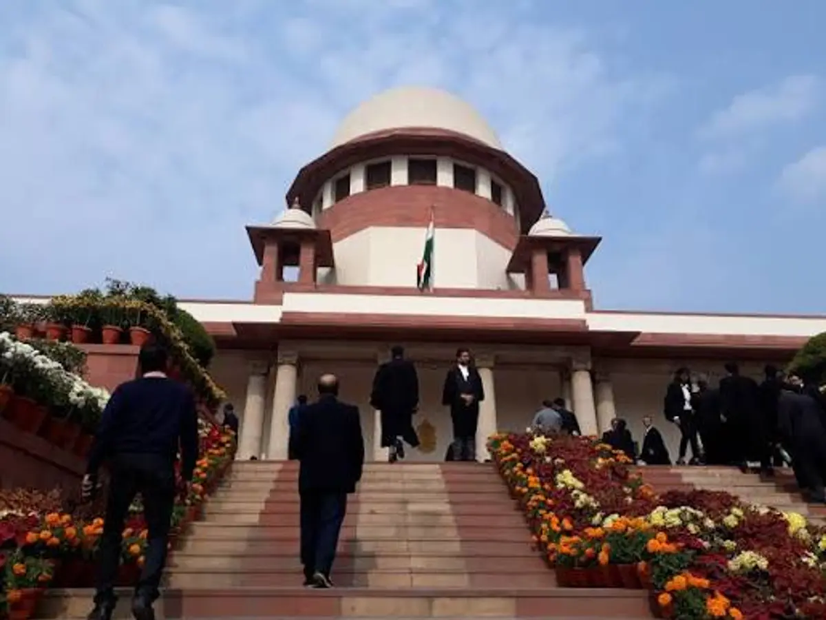 Supreme Court Weighs Balanced Firecracker Ban in Delhi-NCR