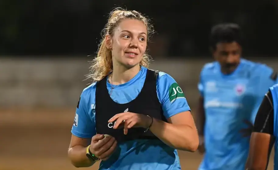 Mumbai Indians sign Tara Norris in trade deal with UP Warriorz ahead of WPL 2027