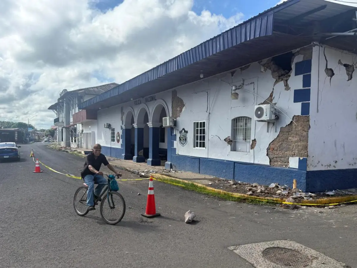 Magnitude 6.1 Quake Strikes Panama After Devastating 7.7 Tremor