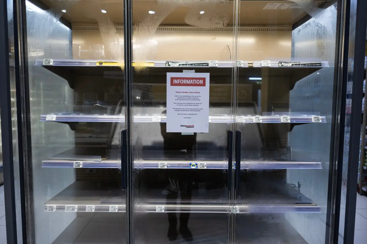 French supermarkets hacked: Fridges heat to 50 C, spoiling food and causing fires