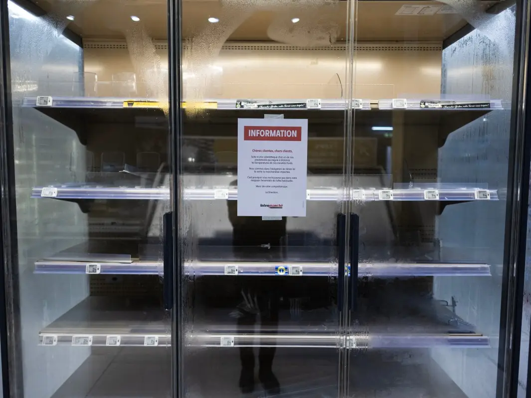 French supermarkets hacked: Fridges heat to 50 C, spoiling food and causing fires French supermarkets hacked: Fridges heat to 50 C, spoiling food and causing fires