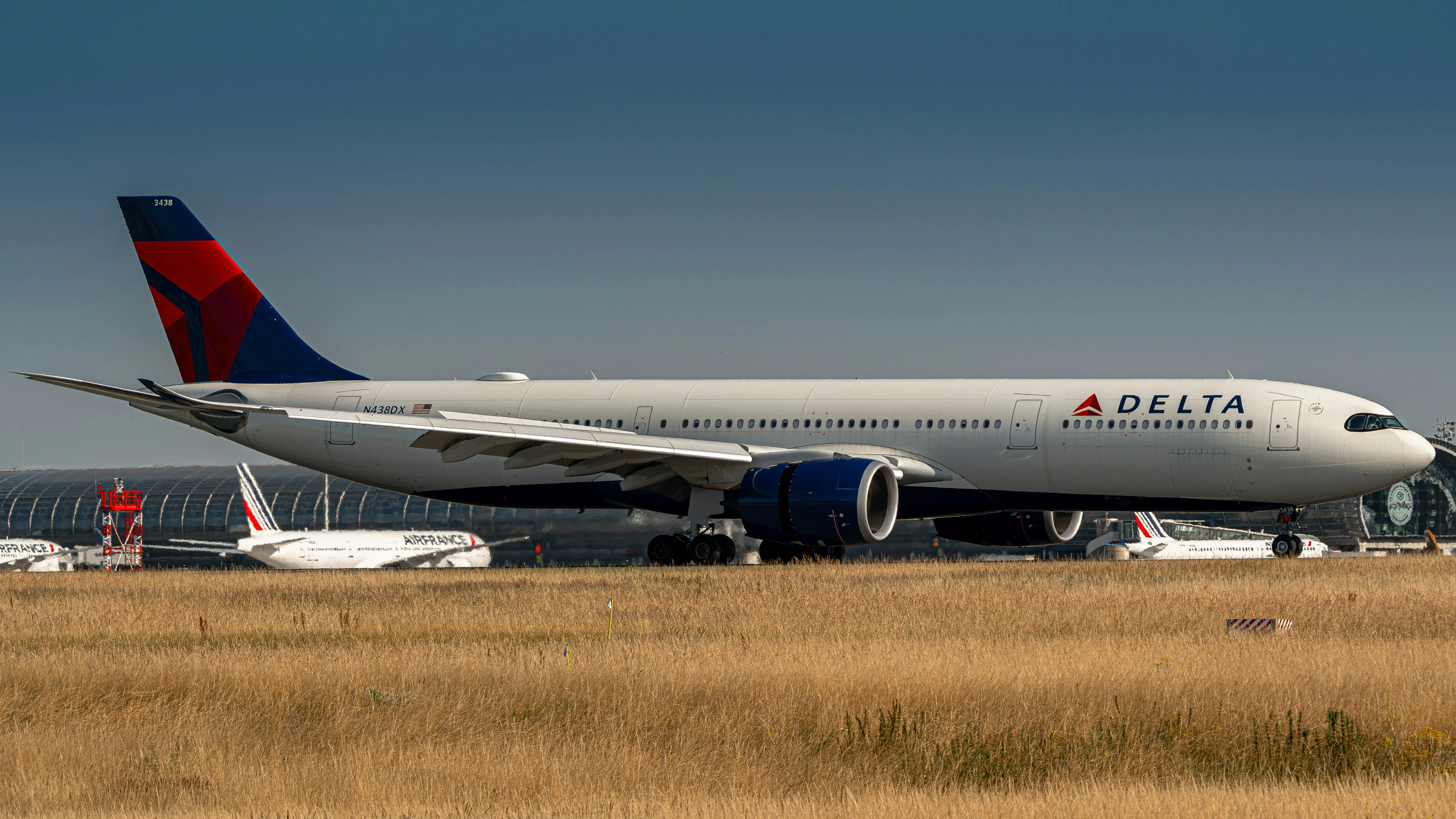 Delta flight from New York to Israel evacuated following bomb threat