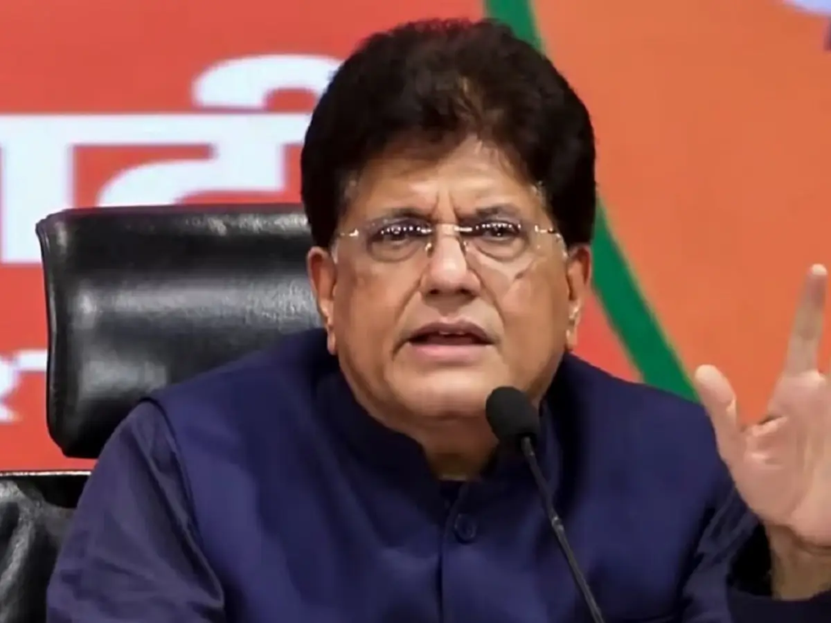 Goyal Accuses Congress of Rewarding Ex-CECs