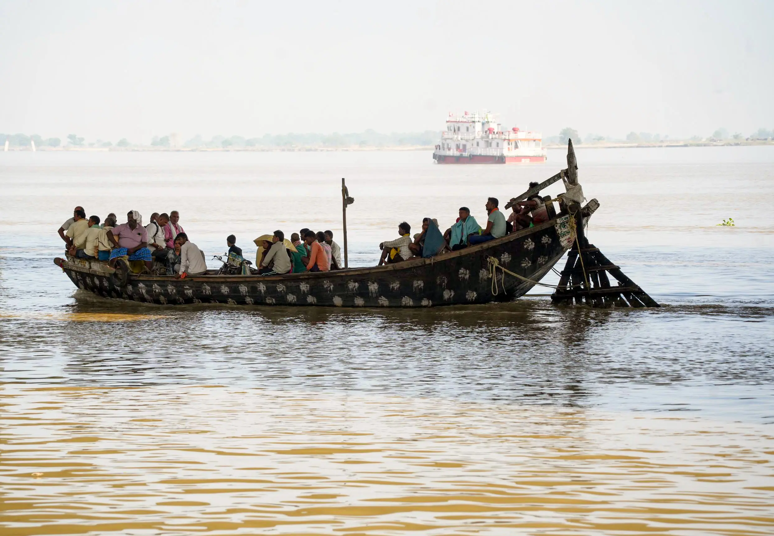At least eight feared dead as boat carrying 20 capsizes in Ganga in Bihar
