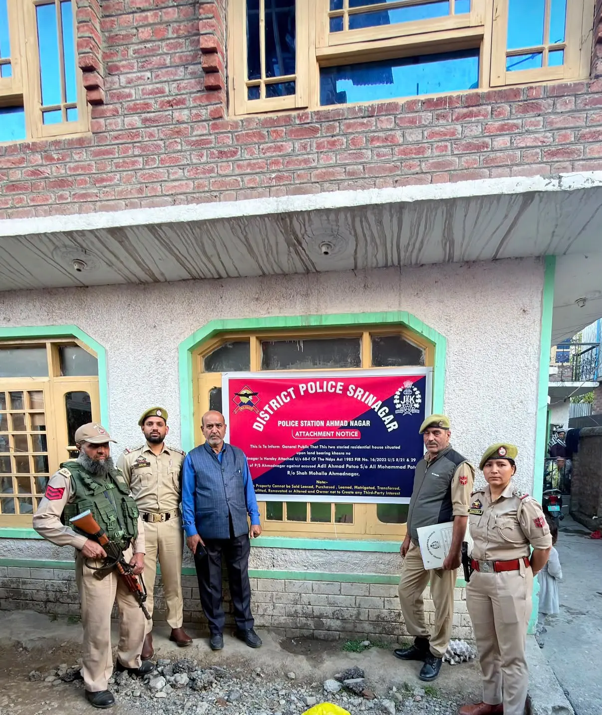 Srinagar police attaches properties worth over ₹13.43 crore in drug trafficking crackdown