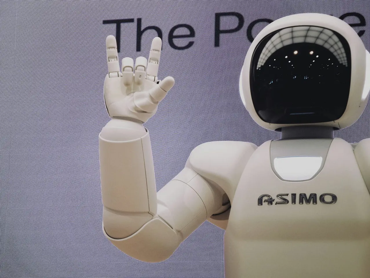 ‘The physics of grasping’: Why a robot's hand can be harder to build than its brain