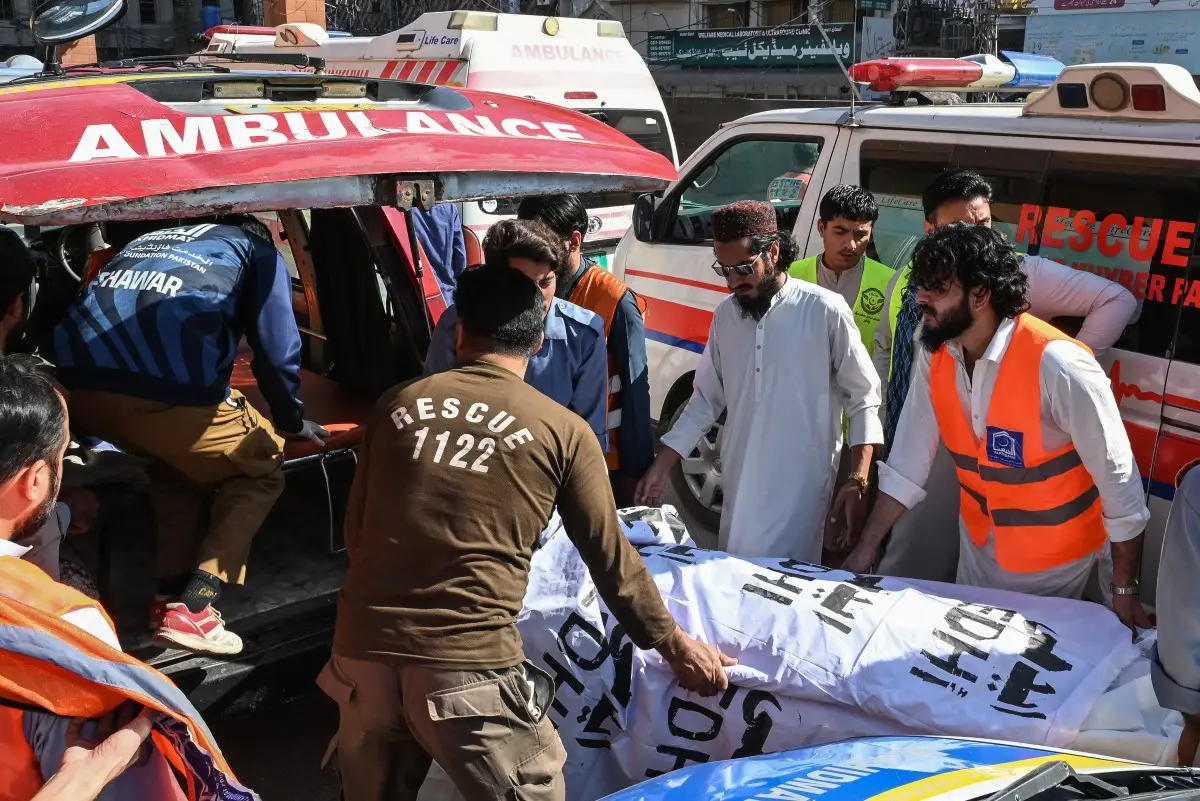 Shehbaz Sharif orders thorough investigation into Peshawar school tragedy