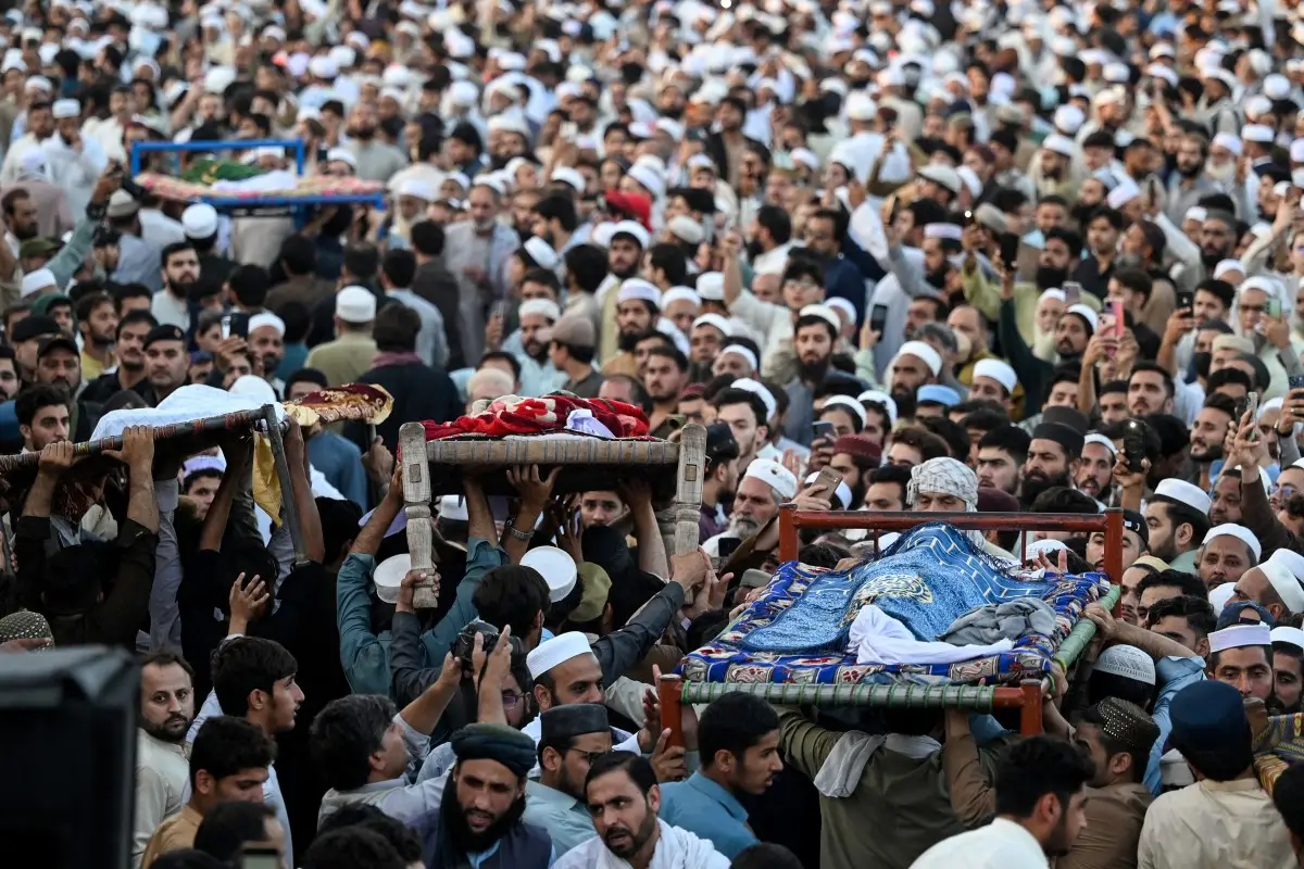 Private schools' federation demands strict action over Peshawar collapse