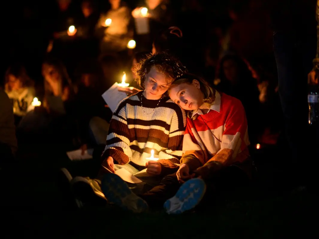 Oregon school shooting: 16-year-old shooter identified, used shotgun bought by mother; Trump praises bystander who shot gunman as 'great hero' Oregon school shooting: 16-year-old shooter identified, used shotgun bought by mother; Trump praises bystander who shot gunman as 'great hero'
