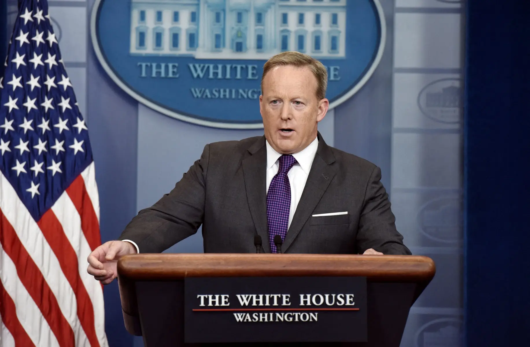 Sean Spicer: 182 days