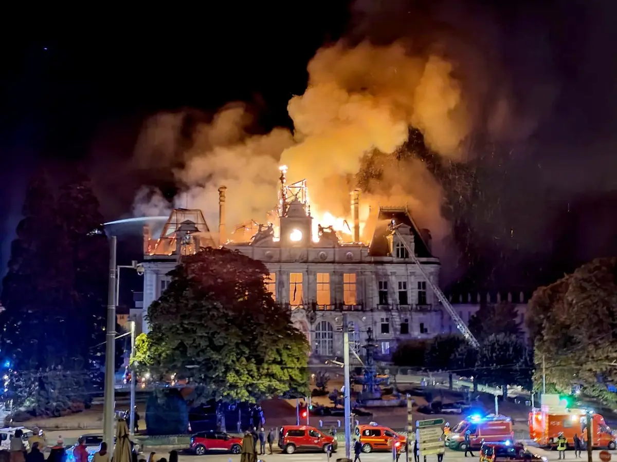 'Let’s go to France, no riots, no revolutions': Trump mocks France protests, Vance blames it on immigration 'Let’s go to France, no riots, no revolutions': Trump mocks France protests, Vance blames it on immigration