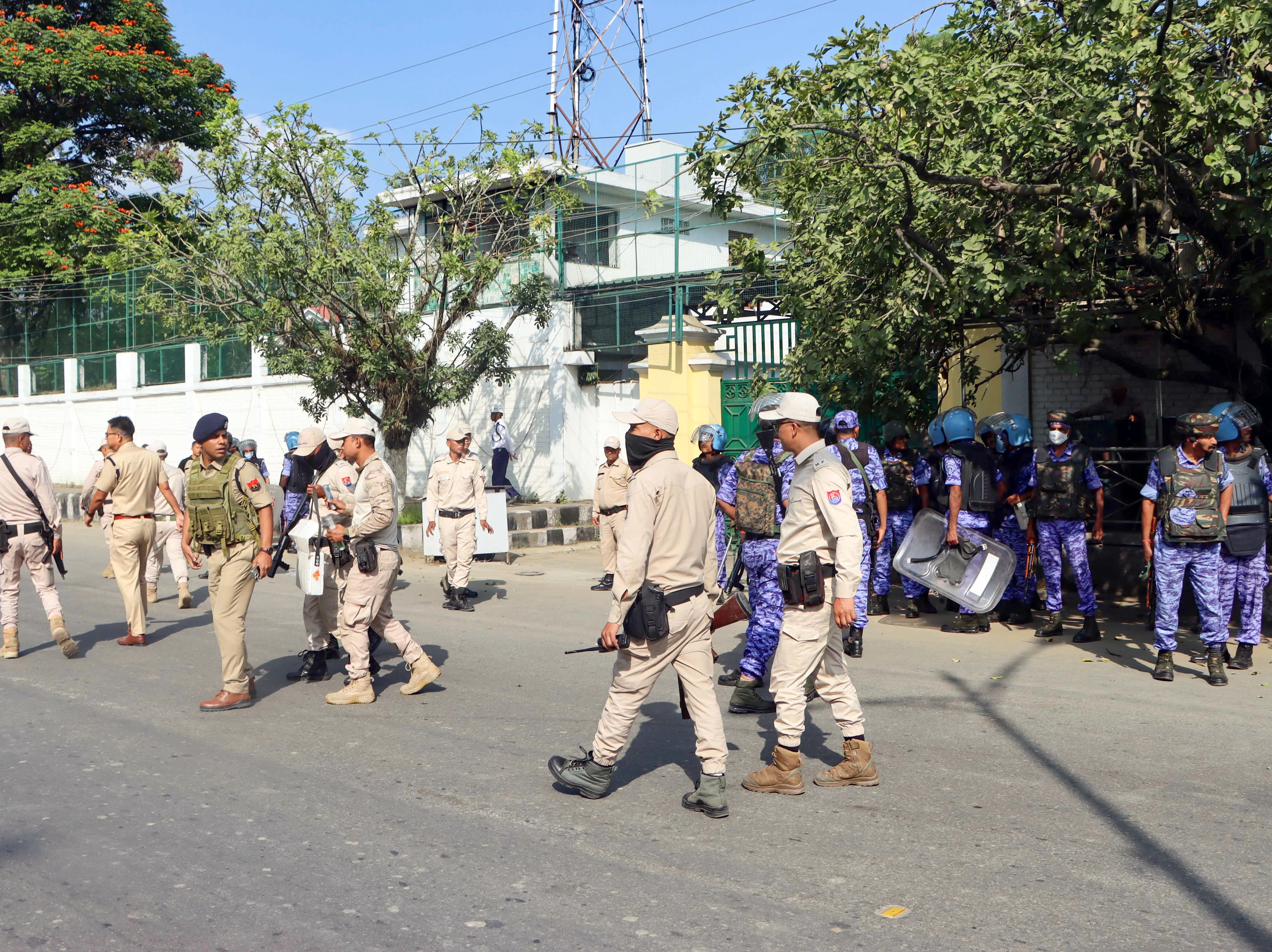 Four killed in fresh Manipur violence, locals take bodies to CM's residence Four killed in fresh Manipur violence, locals take bodies to CM's residence