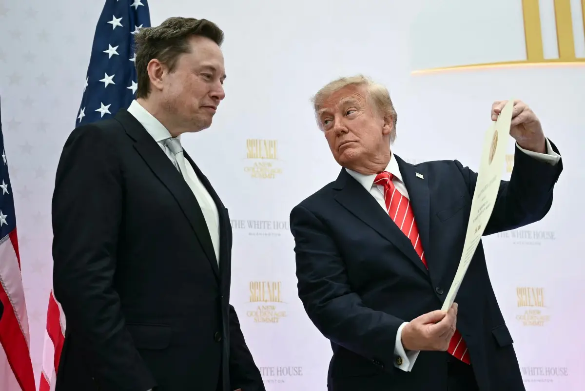 SpaceX shares climb despite Bandwagon-5 delay after Musk’s gift pledge to US children