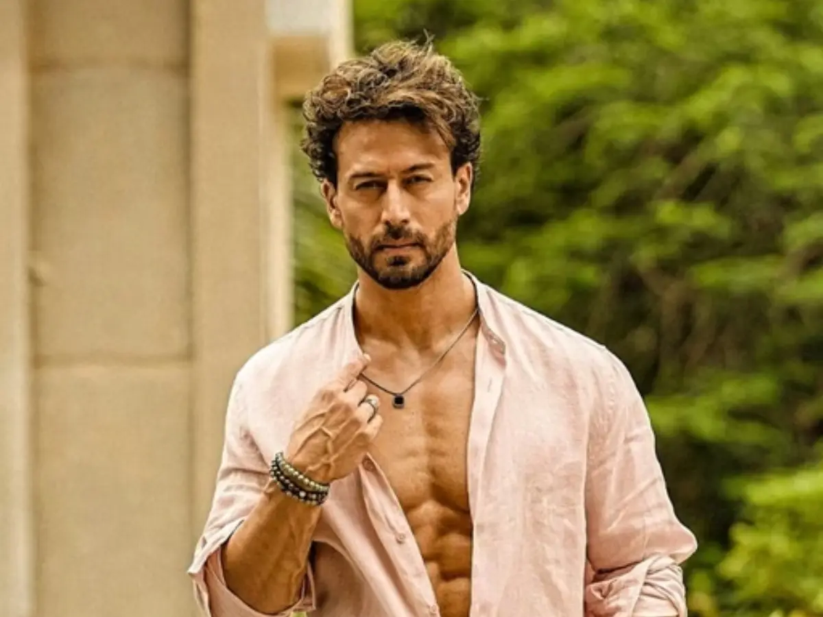 Tiger Shroff firing probe: Mumbai Police reveal new details, confirm all three accused are adults Tiger Shroff firing probe: Mumbai Police reveal new details, confirm all three accused are adults