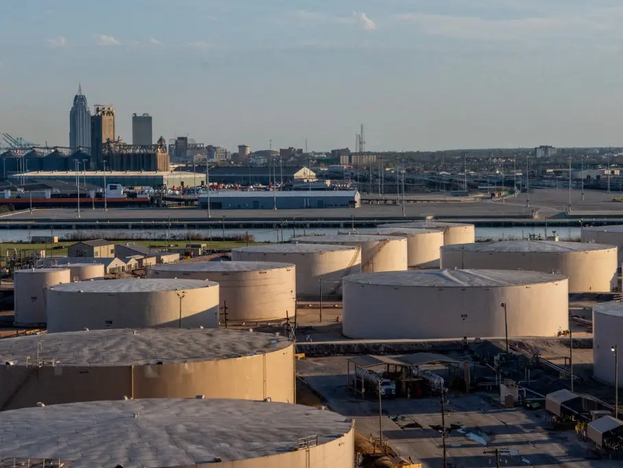 Oil prices retreat from 5-month high after Trump eases Russian fuel sanctions Oil prices retreat from 5-month high after Trump eases Russian fuel sanctions