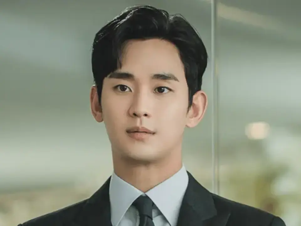 Kim Soo-hyun takes legal action against a YouTube channel over allegedly defamatory content Kim Soo-hyun takes legal action against a YouTube channel over allegedly defamatory content