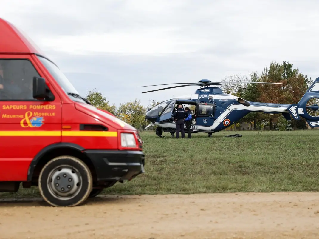 French military plane crashes in northeast France, one dead French military plane crashes in northeast France, one dead