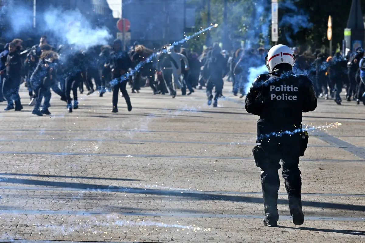 Belgium: Protests over austerity, education costs and living expenses