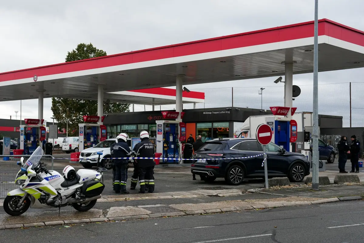 France shooting: One killed, four injured in suspected terror attack near Paris