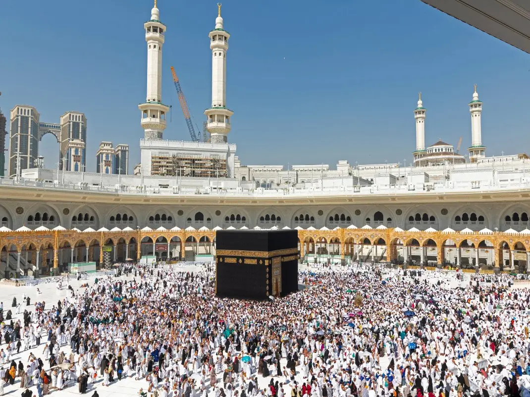 Stranded far from home, 34 Kashmiri Umrah pilgrims run out of options as return flights remain cancelled Stranded far from home, 34 Kashmiri Umrah pilgrims run out of options as return flights remain cancelled