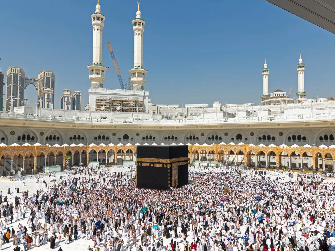 Saudi says debris fell in Mecca, Medina after missile interceptions; Houthis deny targeting holy cities Saudi says debris fell in Mecca, Medina after missile interceptions; Houthis deny targeting holy cities