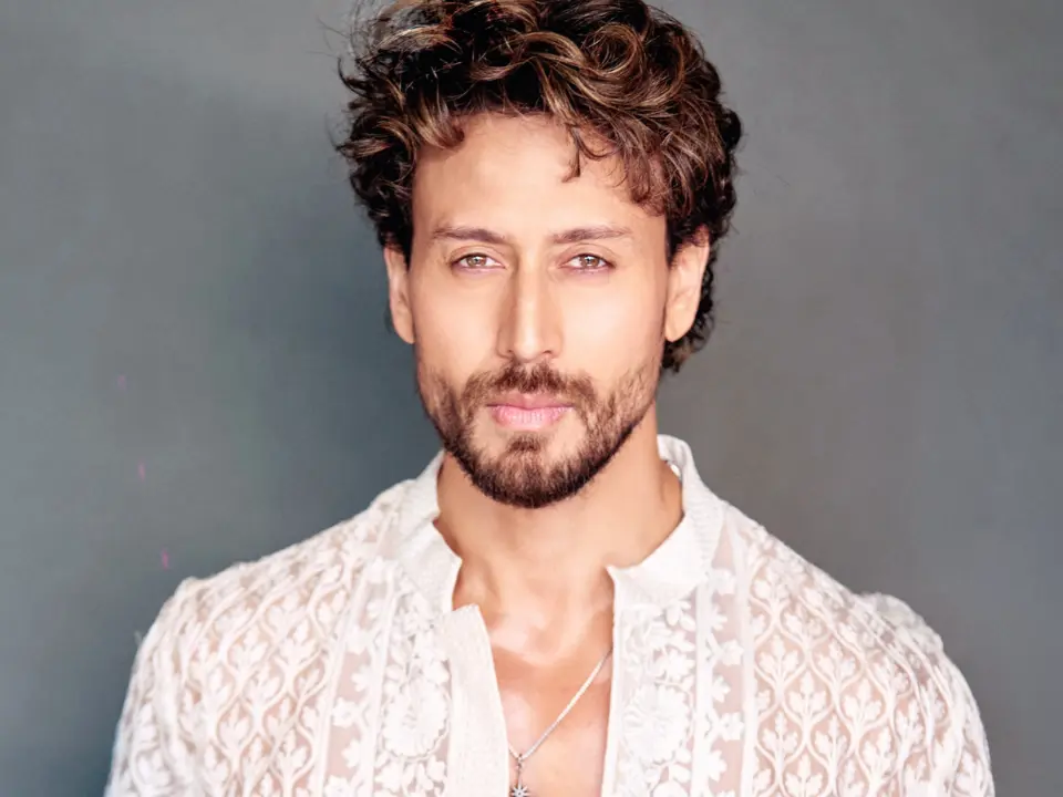 Tiger Shroff firing case: Police arrest 11th accused in Indore, recover two guns Tiger Shroff firing case: Police arrest 11th accused in Indore, recover two guns